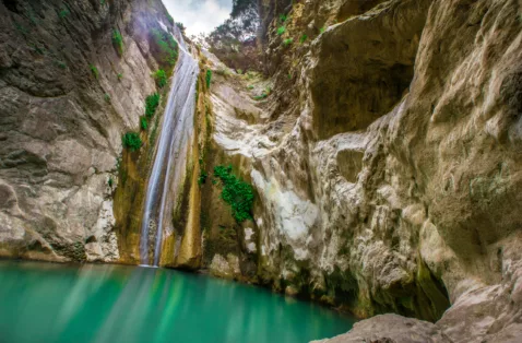 Cascade Lefkada Greece web