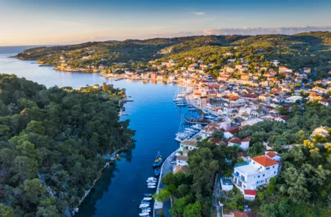 Gaios Paxos Greece web