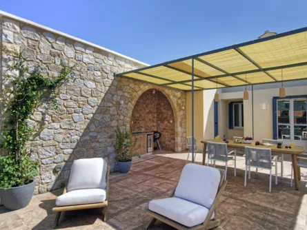 Ionian_Ithaka_Limone_Central_2