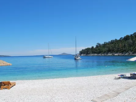 Aegean_Alonissos_Lefkos_Gialos_Beach_1