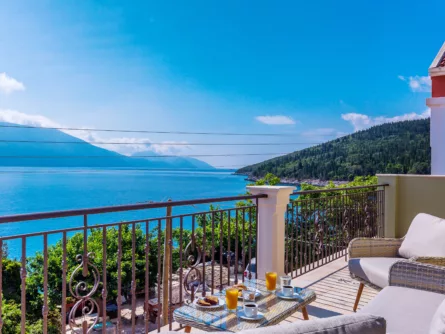 Ionian_Kefalonia_Fiskardo_Waterfront_Villa_Stella_2
